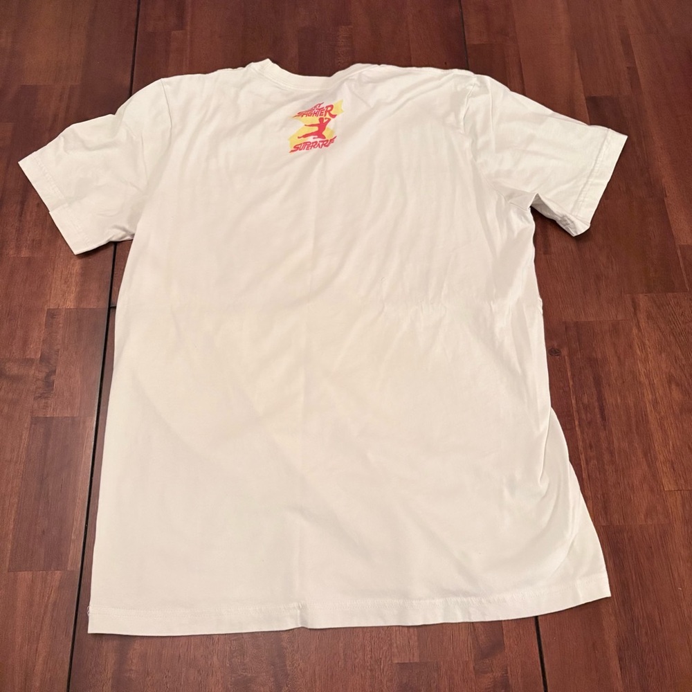 Superare Guile vs Bruce Lee Graphic T-Shirt - Picture 2 of 2